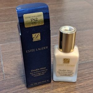Estee Lauder Double Wear Foundation